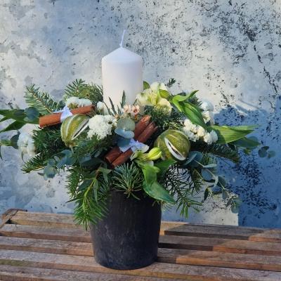 Winter Glow Candle Design