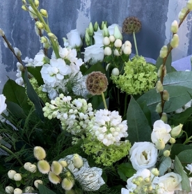 Blanc Container Arrangement